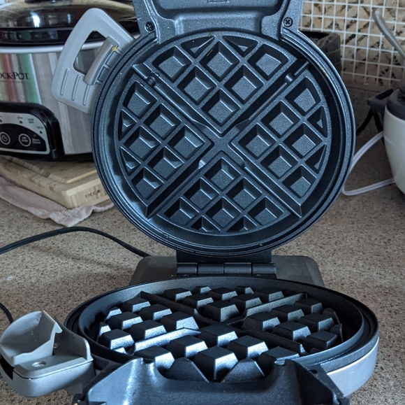 Cuisinart Kitchen Cuisinart Standing Waffle Maker Poshmark